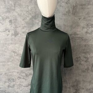 Fitted Forest Green Blouse with Mock Turtleneck and Short Sleeves